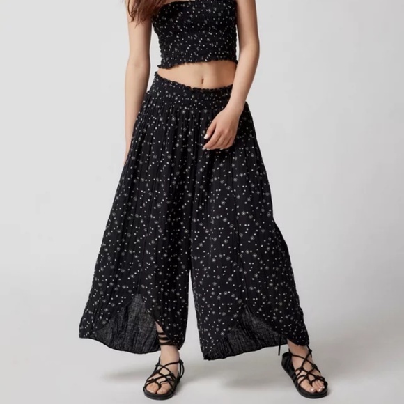 OU Out From Under Maude Culotte Black Gauzy Pant Large - Picture 1 of 10